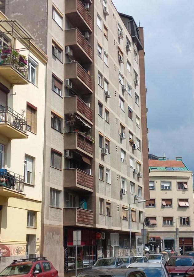 Apartman Central Place Belgrado Exterior foto